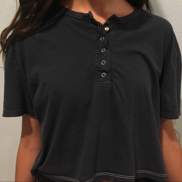 brandy melville tee - Picture 1 of 2